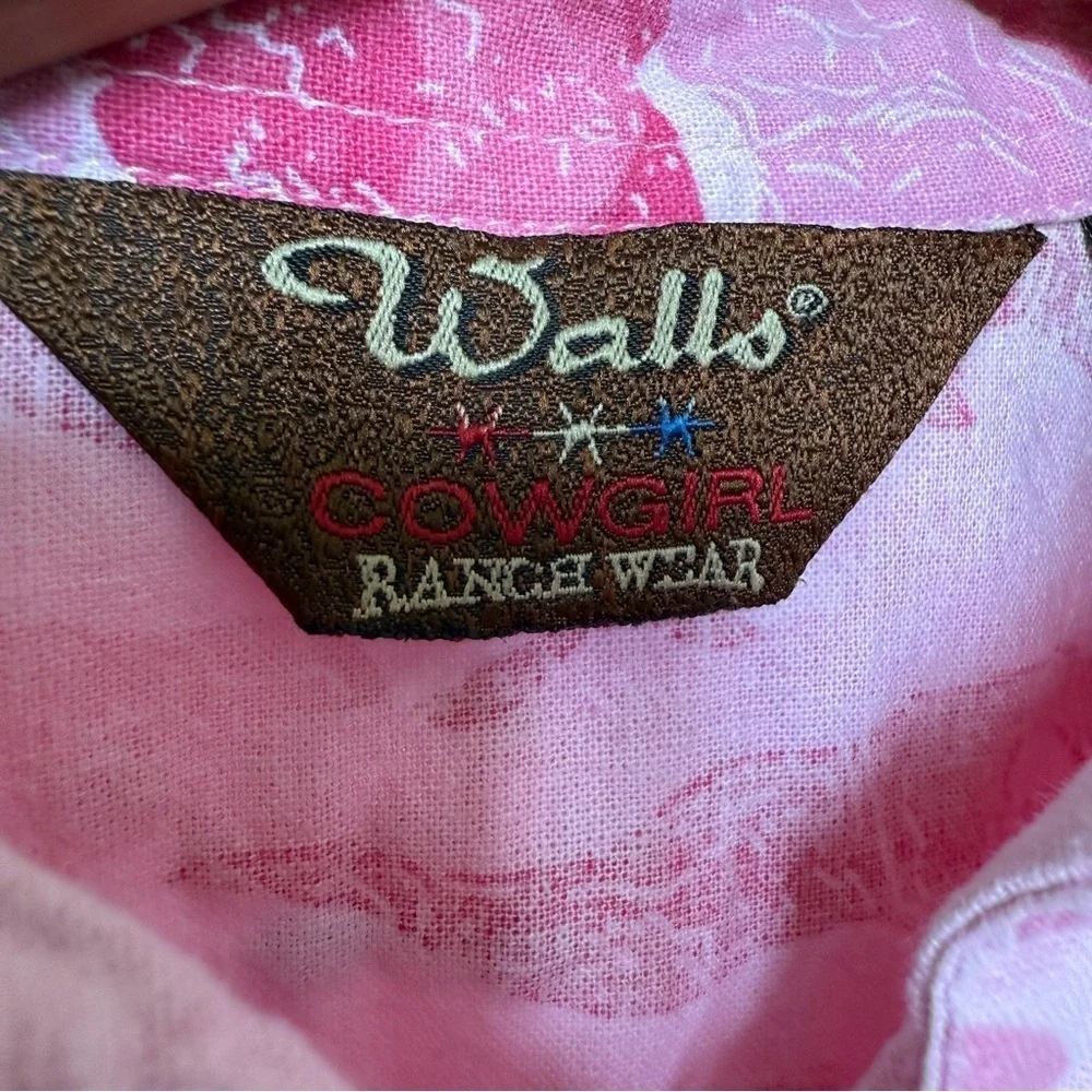 WALLS Girl’s Pink Camouflage Button-Up Shirt S Long Sleeve Ranchwear Gem Snaps